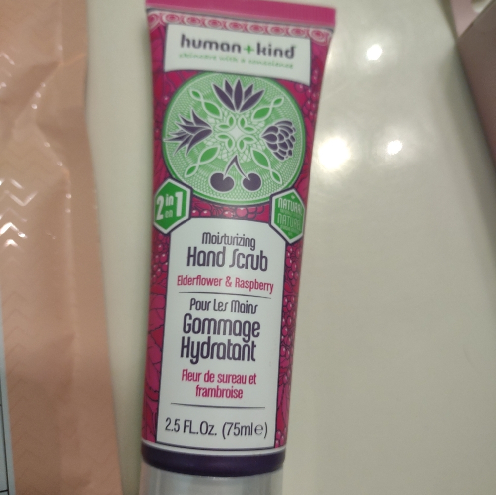 Human + kind scrub